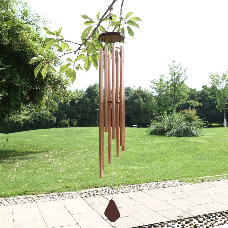 Klassisches Windspiel aus Holz und Metall – Bild 7 | LuxeStyle