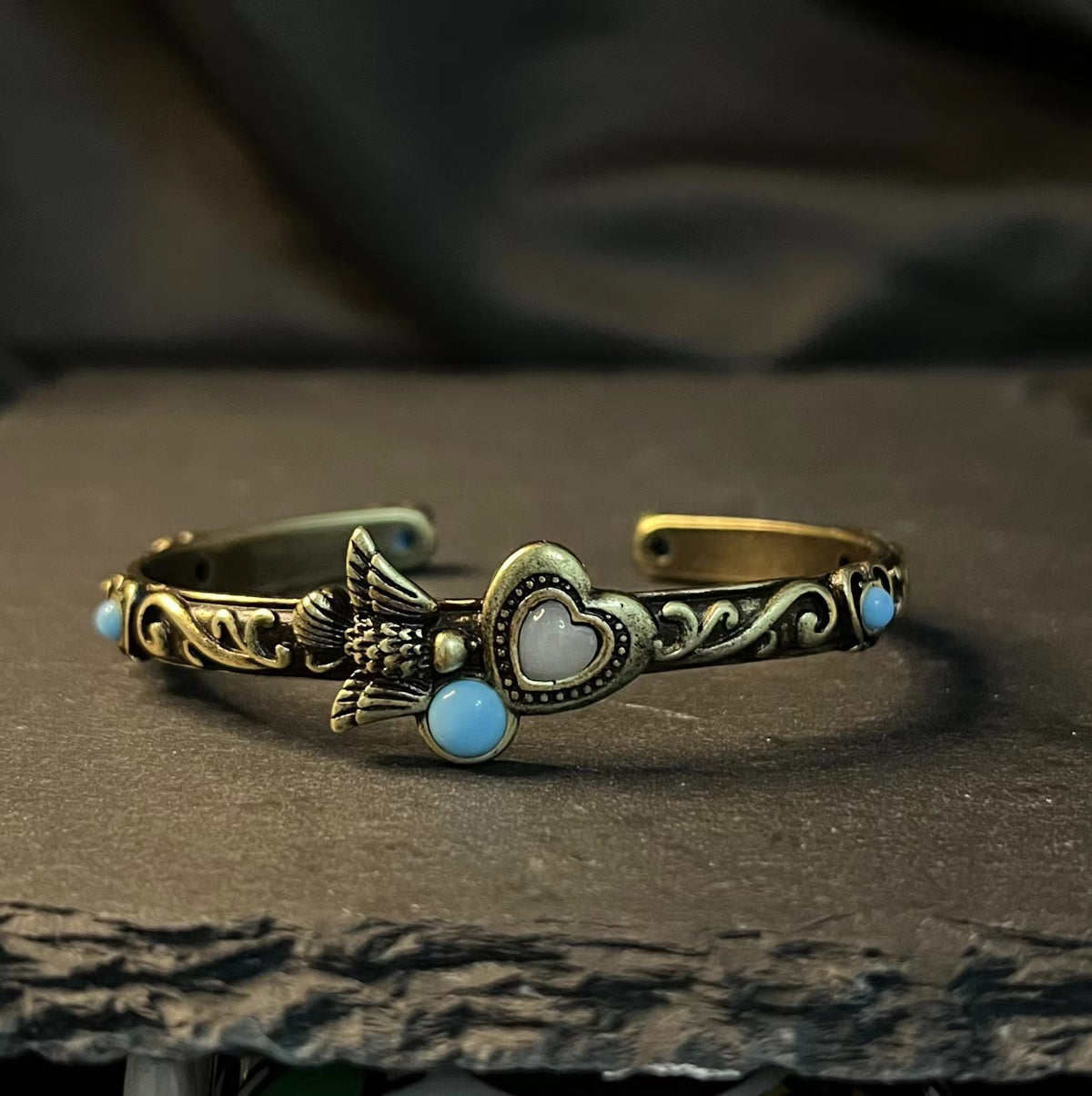 Retro-Armband mit Vogelmotiv und Achat | LuxeStyle