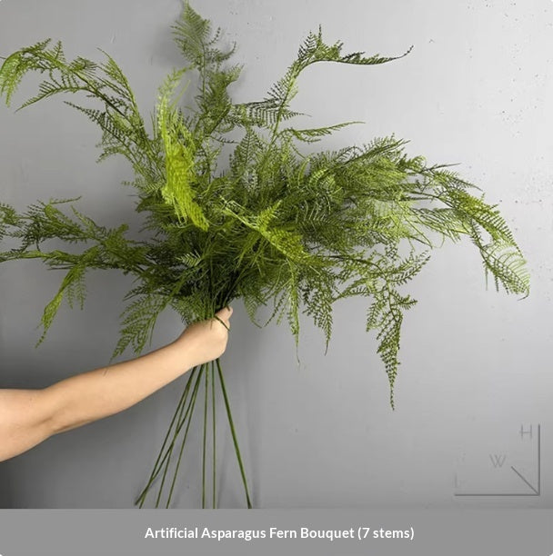 Dekorative Vase mit Tusche-Elementen – Bild 4 | LuxeStyle