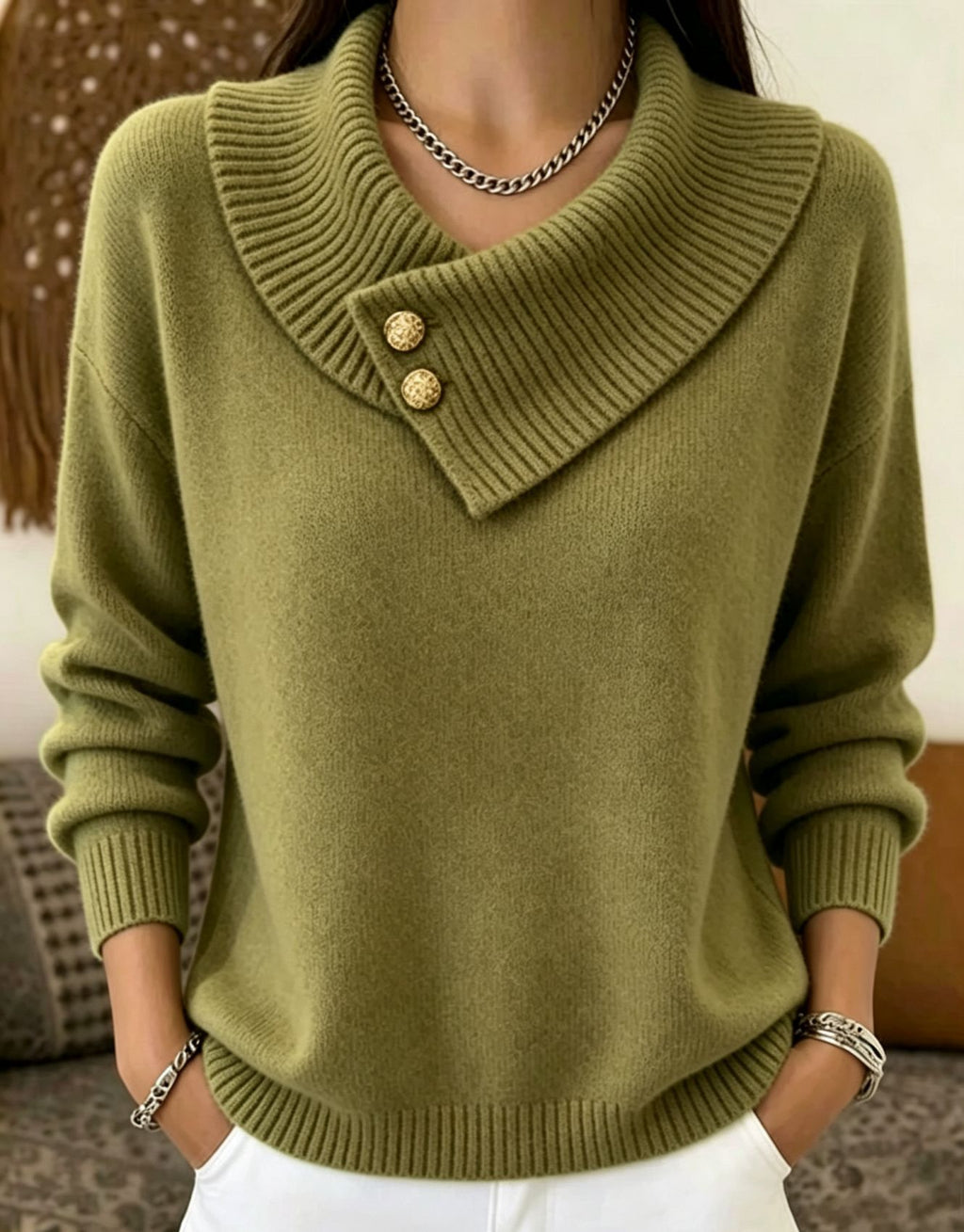 Kuscheliger Strickpullover mit Reverskragen
