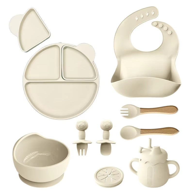 Kindergeschirr-Set aus Silikon, 11-teilig