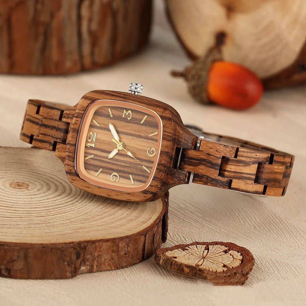 Bambus-Holz-Uhr mit digitalem Goldzifferblatt – Bild 7 | LuxeStyle