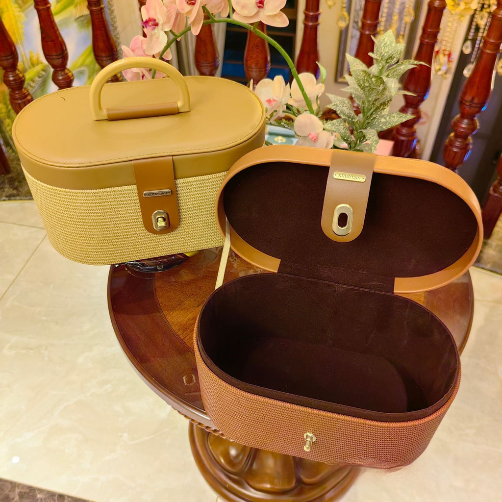 Ovaler Kistchen mit Ährenmuster – Leder-Geschenkbox – Bild 3 | LuxeStyle