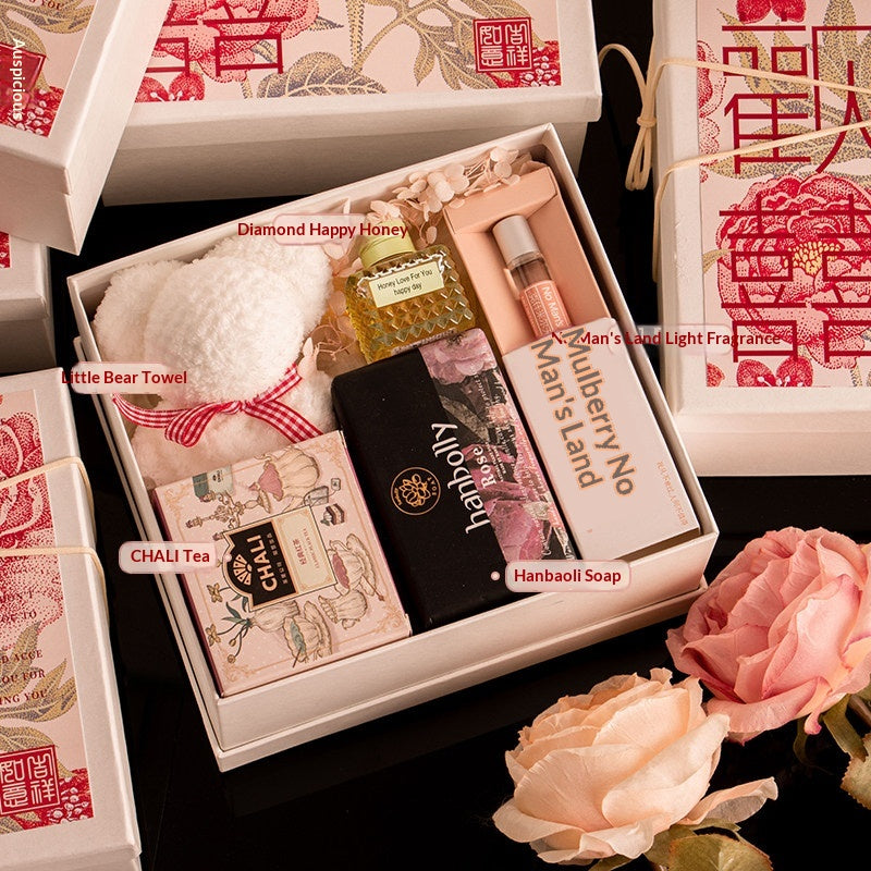 Handgemachte Geschenkbox für Hochzeitsgeschenke