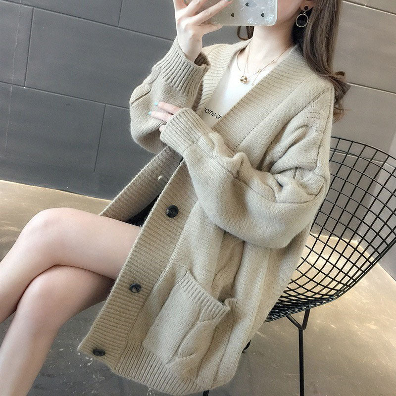 V-Ausschnitt Strickjacke (Loose Fit) – Ansicht 2