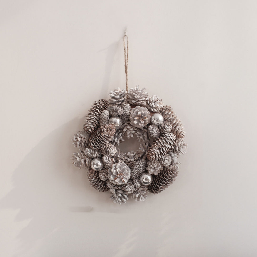 Retro Weihnachtskranz aus Rattan – Bild 2 | LuxeStyle
