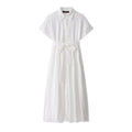 Besticktes Kleid mit V-Ausschnitt – Bild 5 | LuxeStyle
