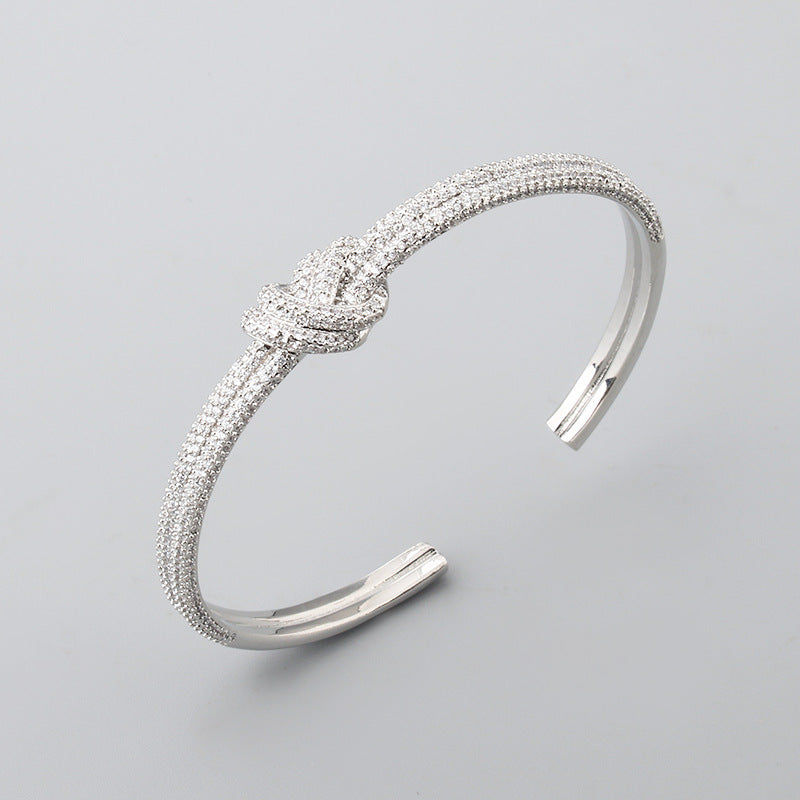 Armreif mit Seilknoten und Zirkonia – Bild 7 | LuxeStyle