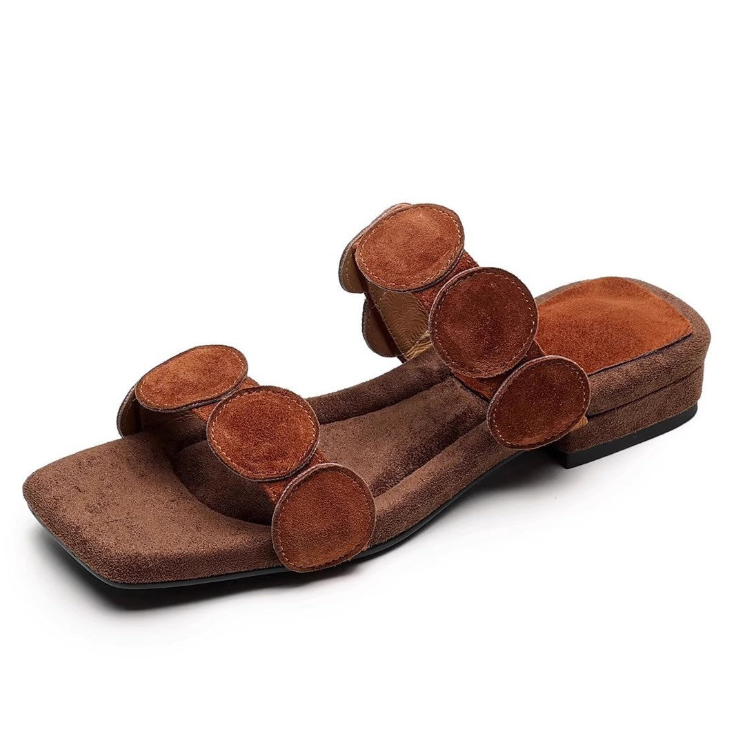 Flache Zehensteg-Sandalen aus Schafsleder