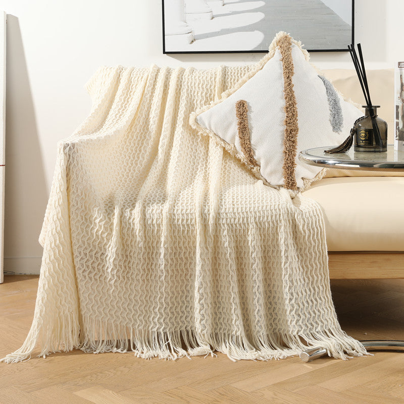 Gestrickte Sofadecke mit Quasten – Bild 6 | LuxeStyle