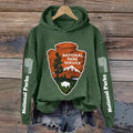 Kapuzen-Sweatshirt mit Berg- und Waldmotiv