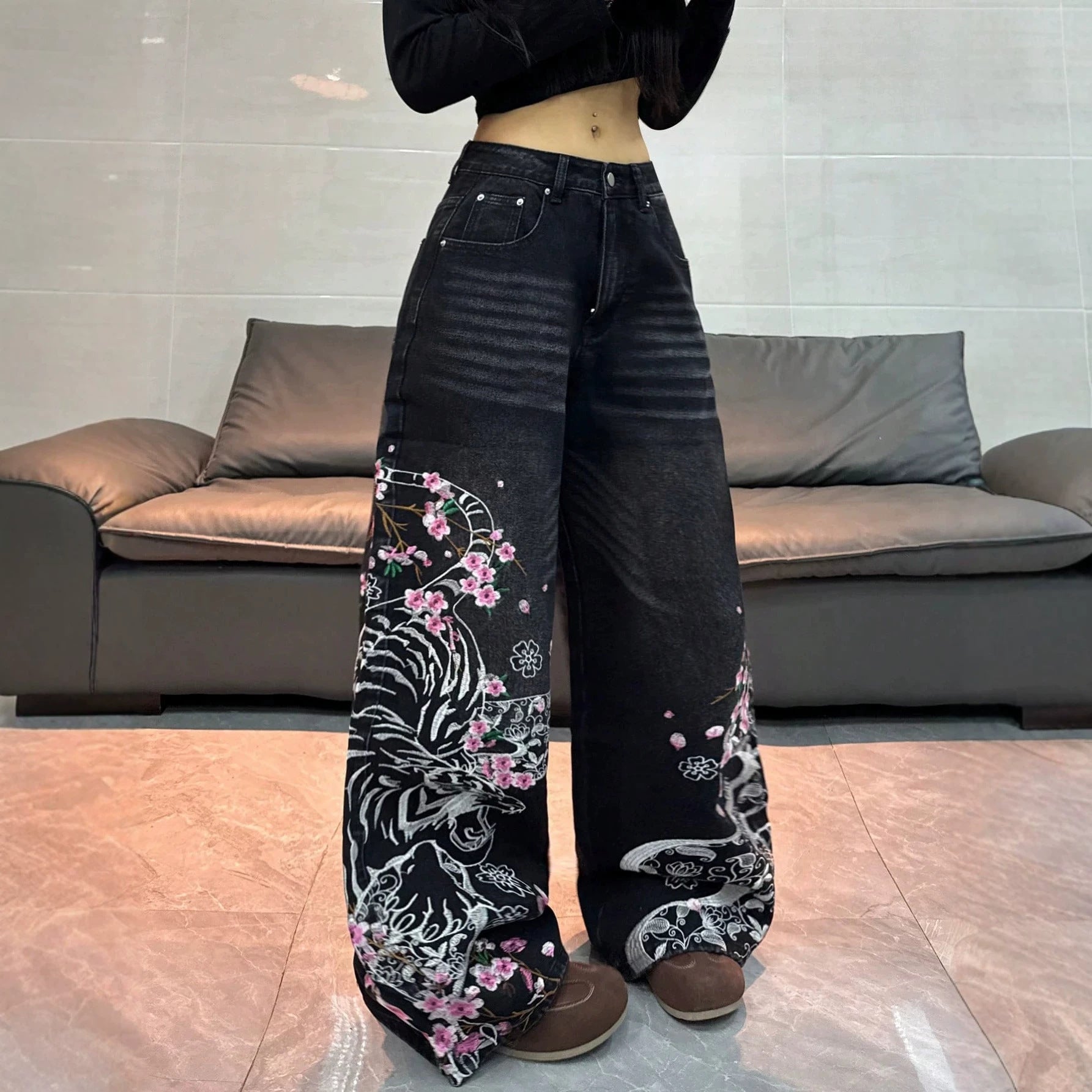 Weißer Tiger-Druck Bequem-Jeans Damen