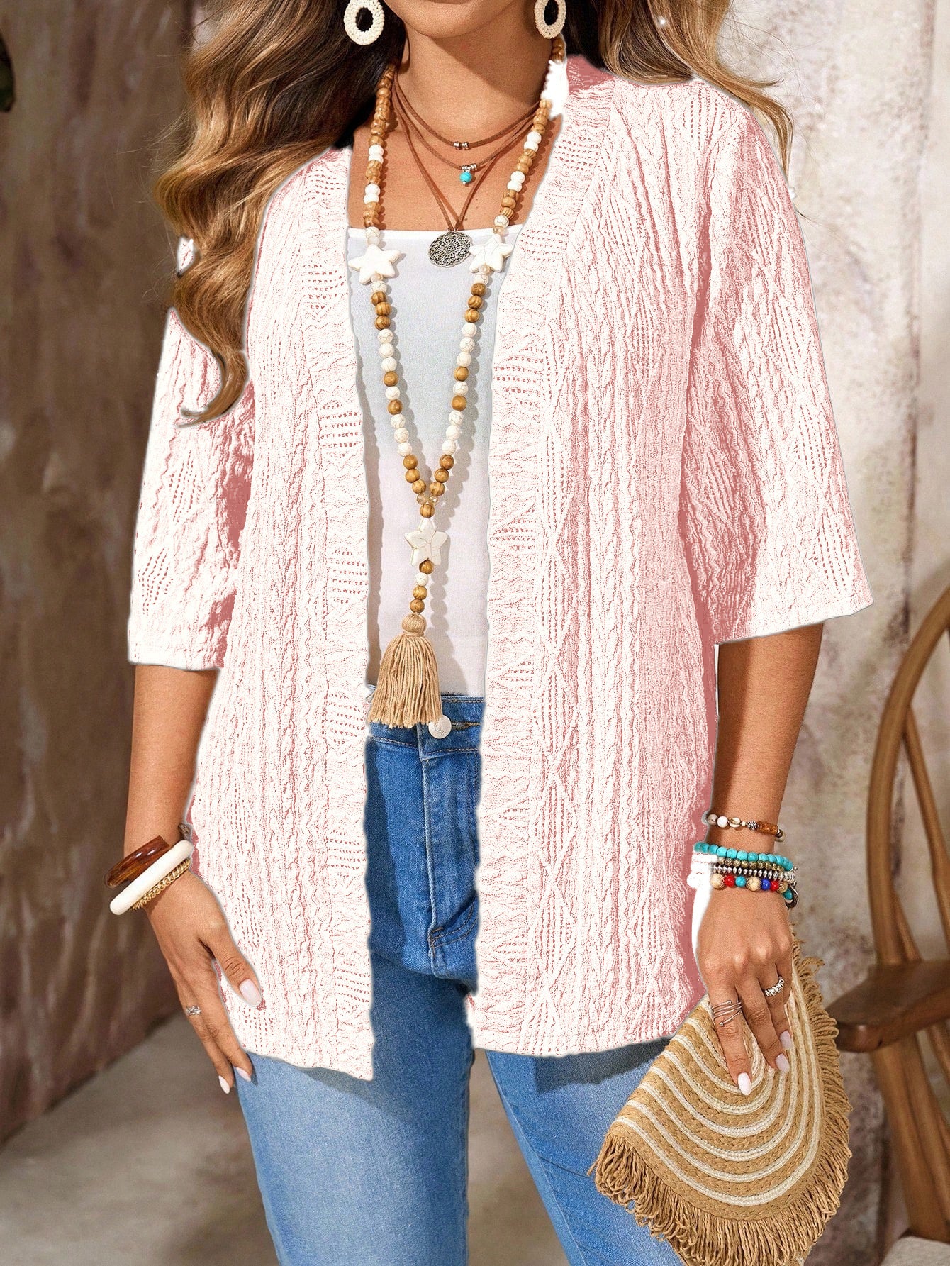 Cardigan mit Lochmuster und Rüschen