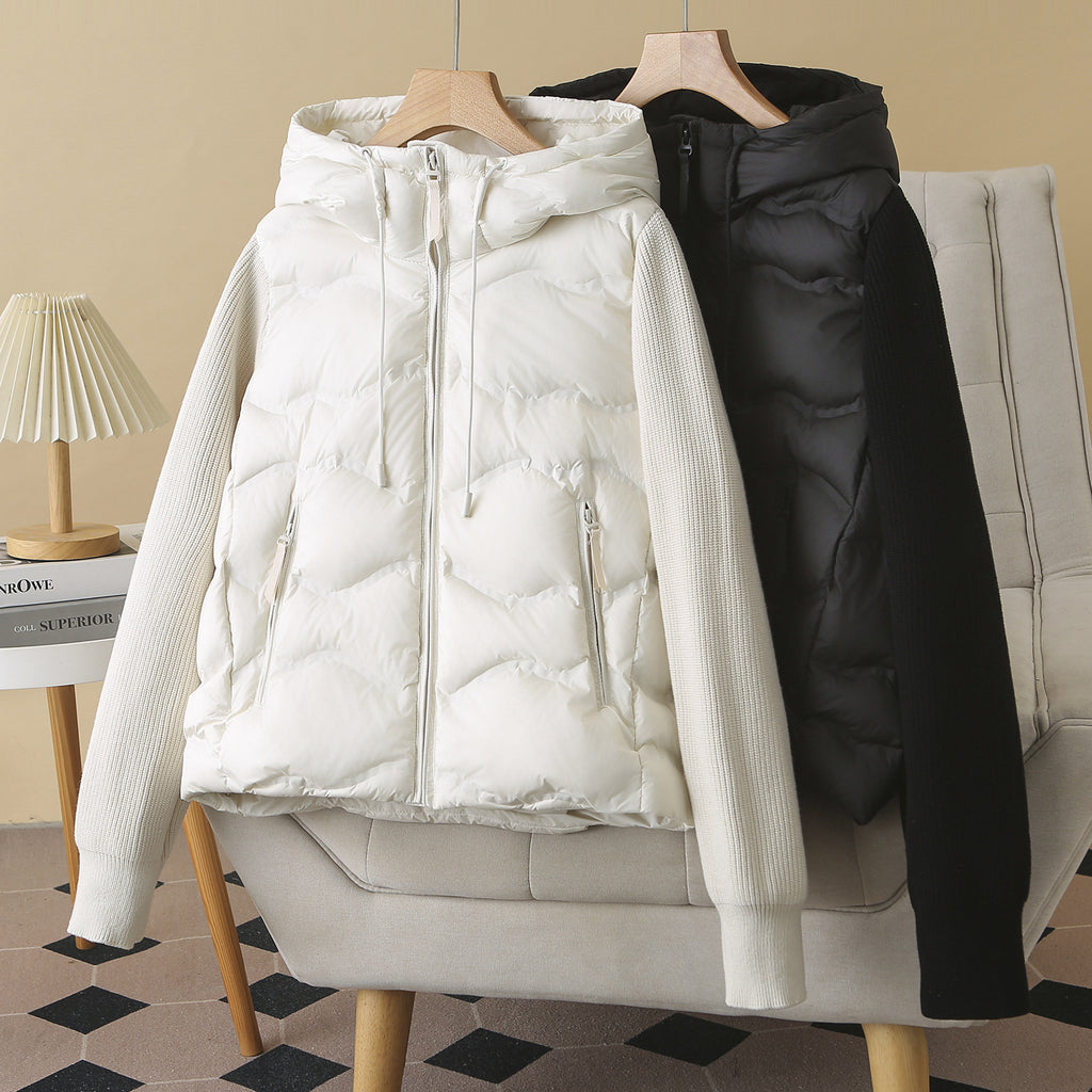 Kurze Daunenjacke mit Patchwork-Ärmeln für Damen