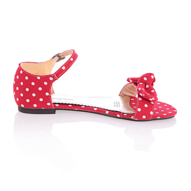 Flache Schuhe mit Polka-Dot-Schleife – Bild 20 | LuxeStyle