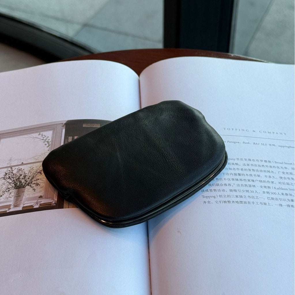 Schafleder-Beutel mit Druckknopf – Bild 4 | LuxeStyle