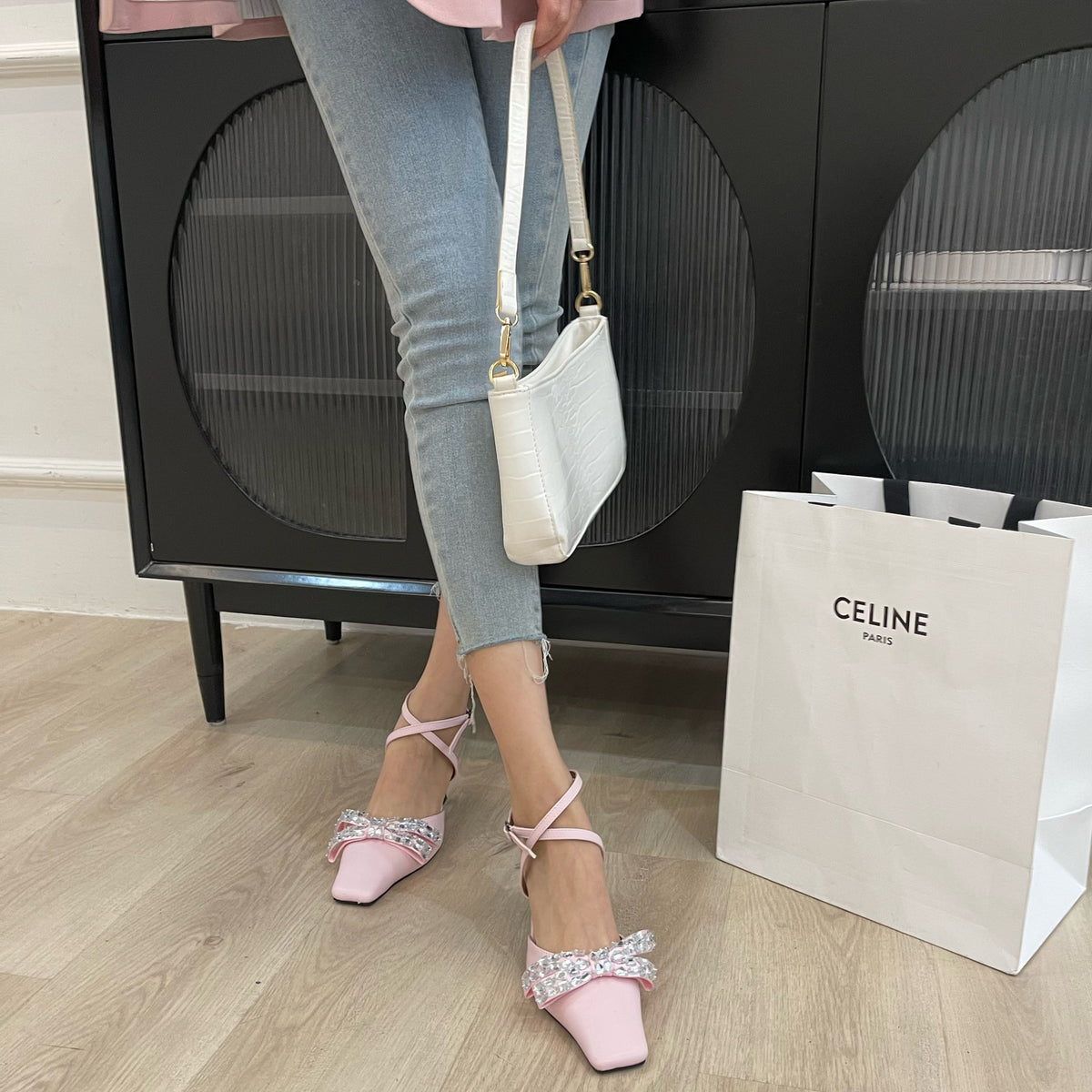 Süsses Riemchen-Sandalen mit Strass-Absatz – Bild 11 | LuxeStyle