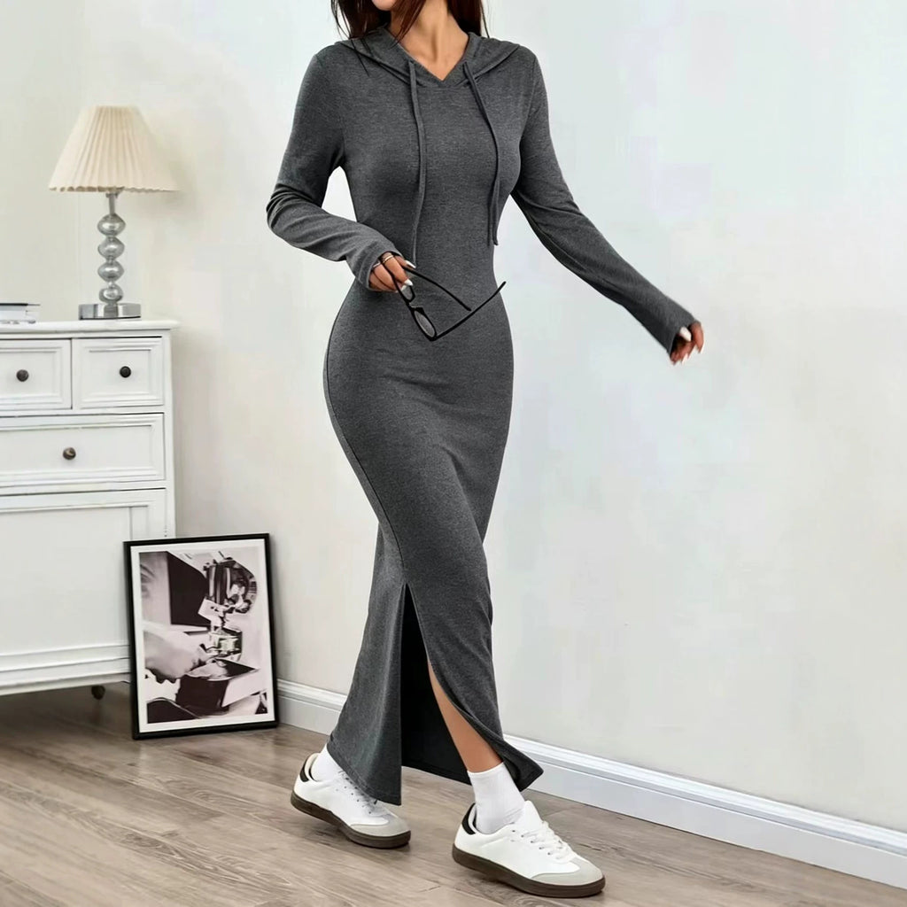 Elegantes Kleid mit Kapuze