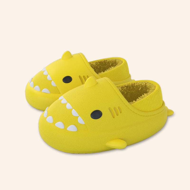 3D Cartoon Hai EVA Kinder Badeschuhe – Bild 7 | LuxeStyle