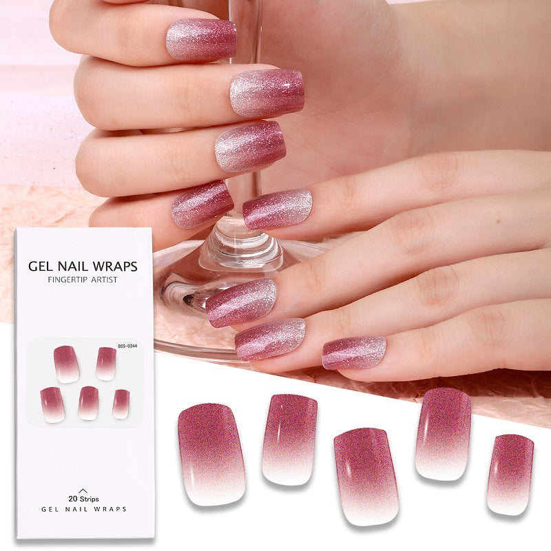 Nagelsticker mit Gradient-Effekt