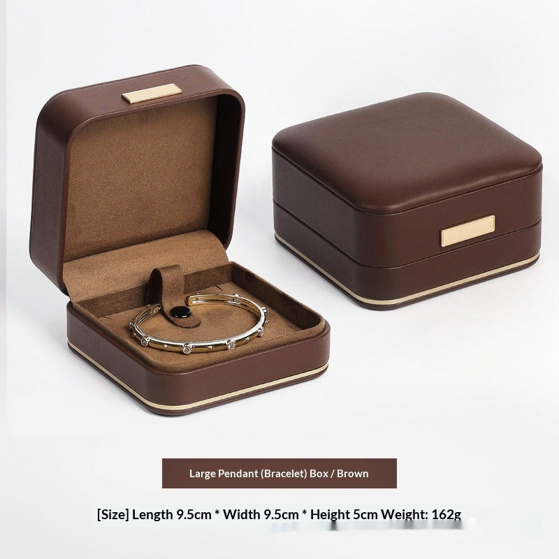 Schmuckbox aus PU-Leder mit abgerundeten Ecken – Bild 8 | LuxeStyle