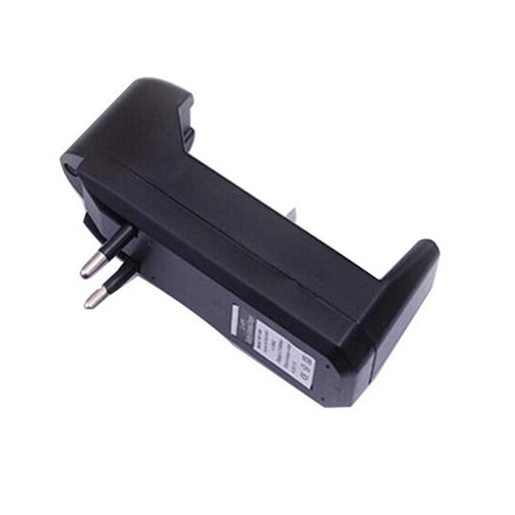 Akku-Ladegerät mit 2 Li-Ion Akkus 3.7V 3000mAh