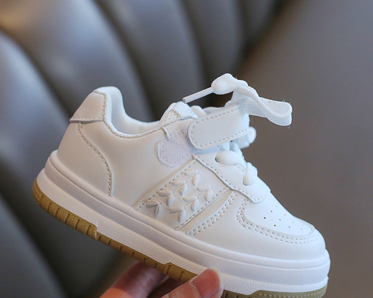 Leichte, rutschfeste Sneaker für Kinder