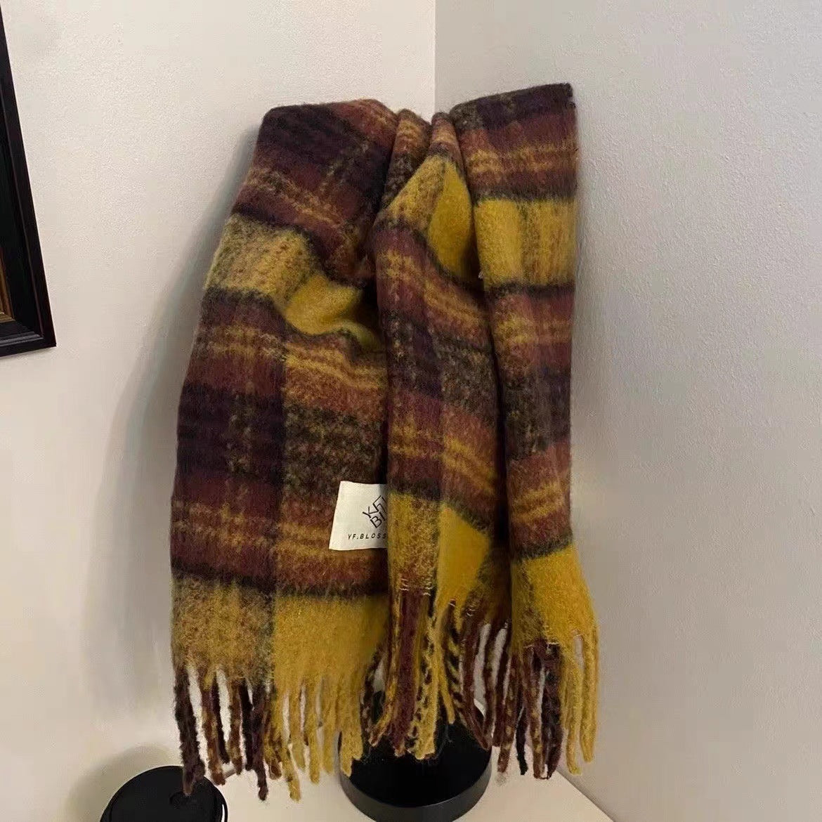 Plaid-Schal in Mintgrün, Pink, Lila, Schwarz, Blau – Bild 5 | LuxeStyle