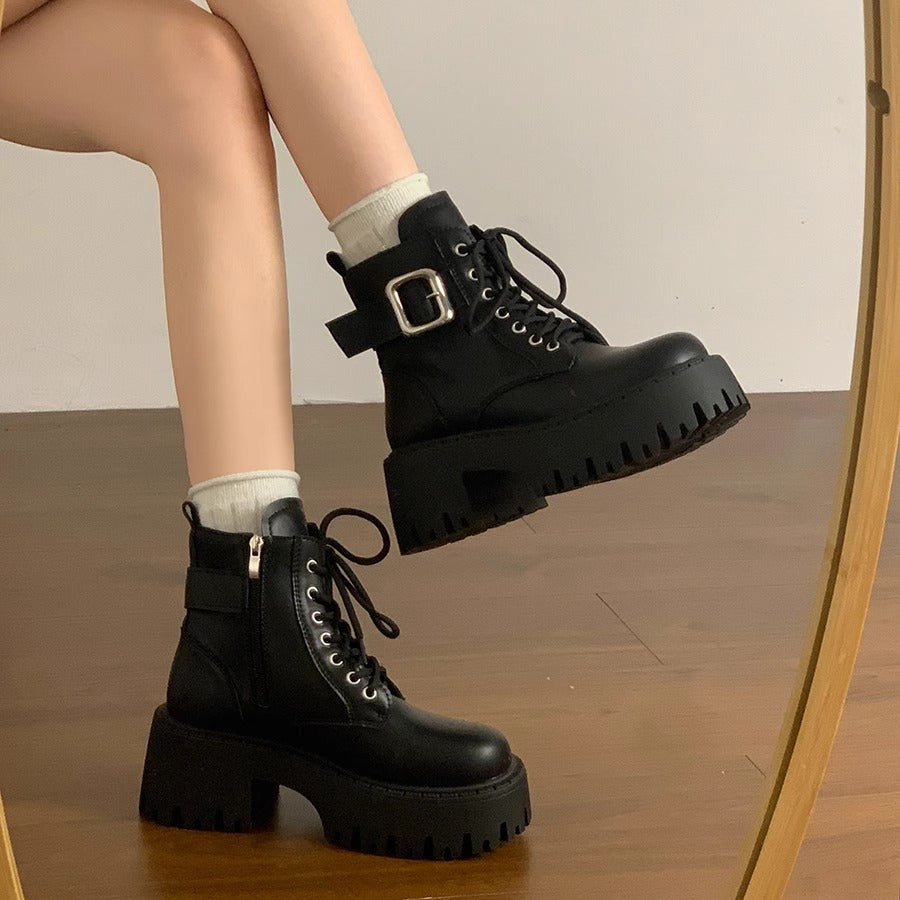 Damen Stiefel mit Schnürung und Plateau