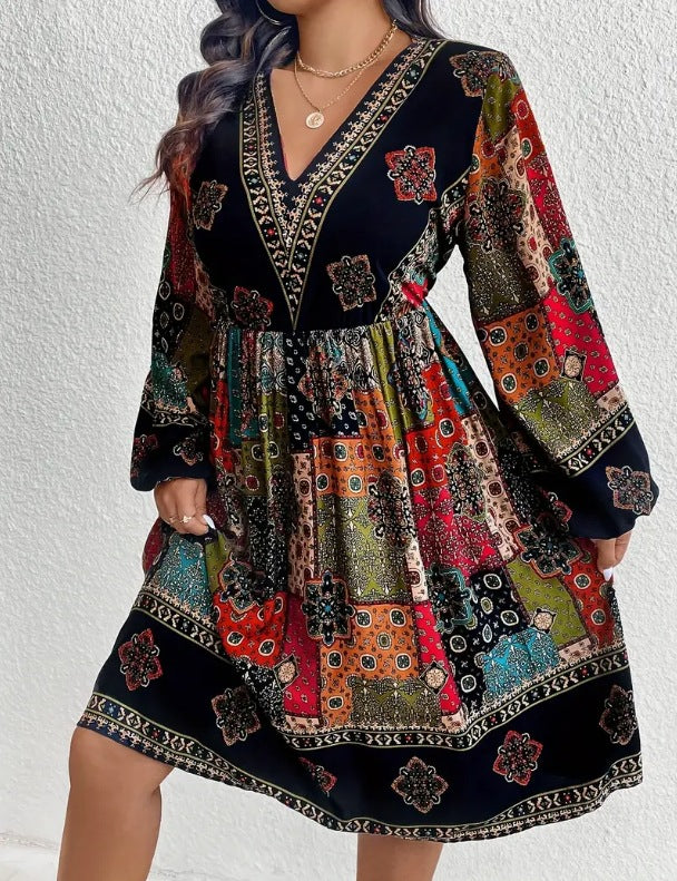 Damen Langarmkleid mit V-Ausschnitt | LuxeStyle
