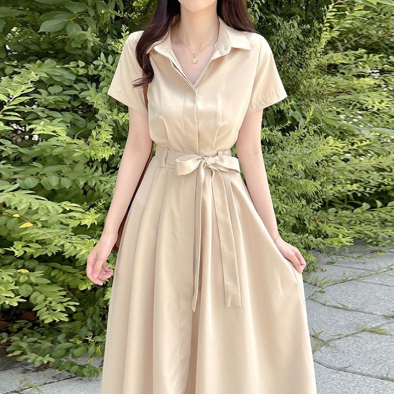 Kurzes A-Linien Kleid mit Schnürung – Bild 2 | LuxeStyle