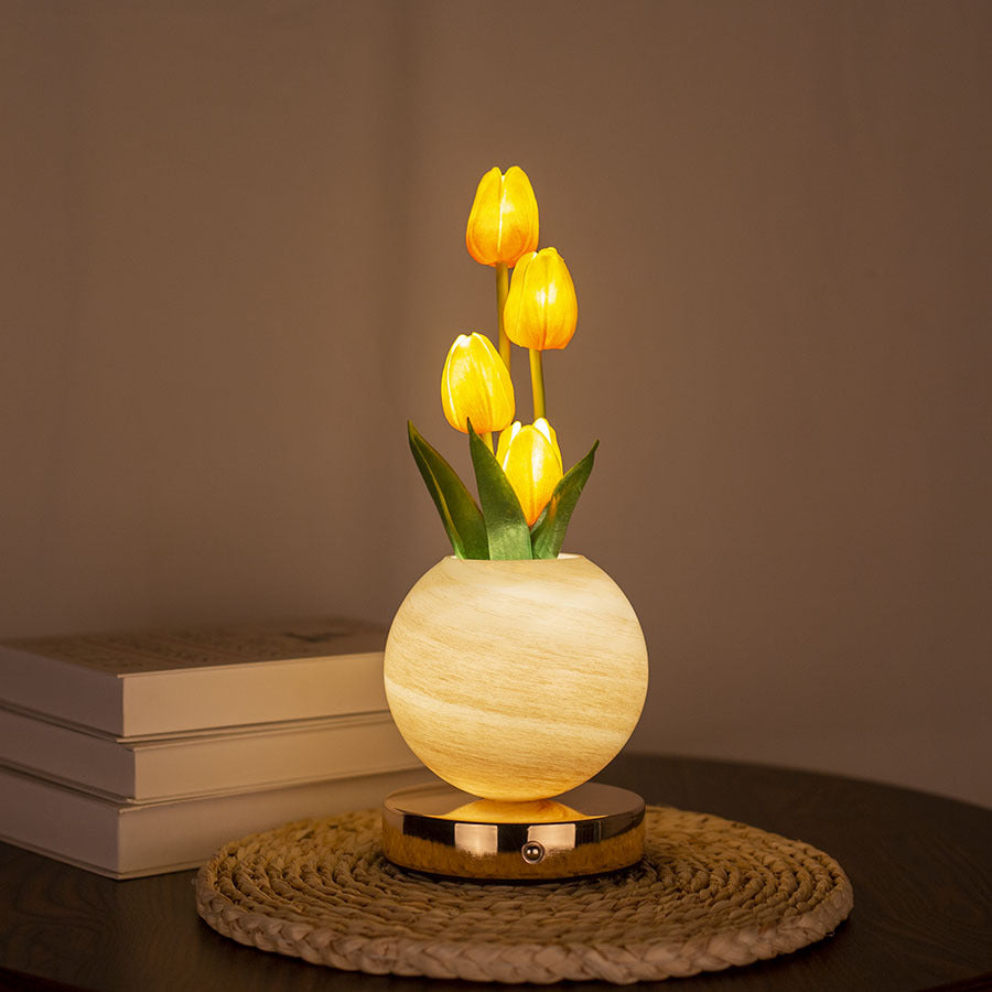LED Tulpen-Planet Nachtlicht für Tisch – Bild 2 | LuxeStyle