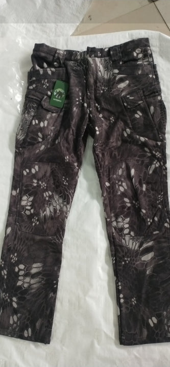 Taktische Winterhose mit Fleece-Futter