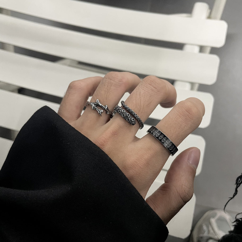 Vintager Ring