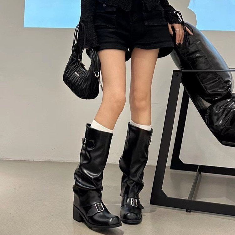 Chunky Boots mit mittelhohem Absatz