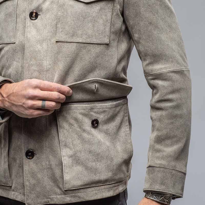 Freizeit-Herrenmantel mit Revers und vielen Taschen – Bild 4 | LuxeStyle