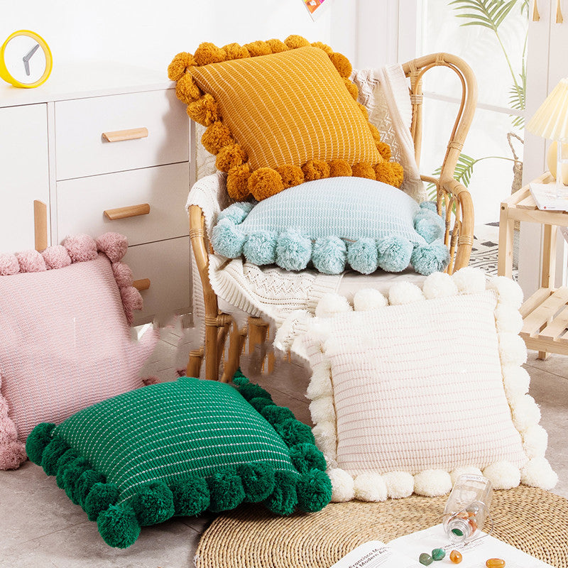 Gestricktes Kissen für Sofa oder Bett