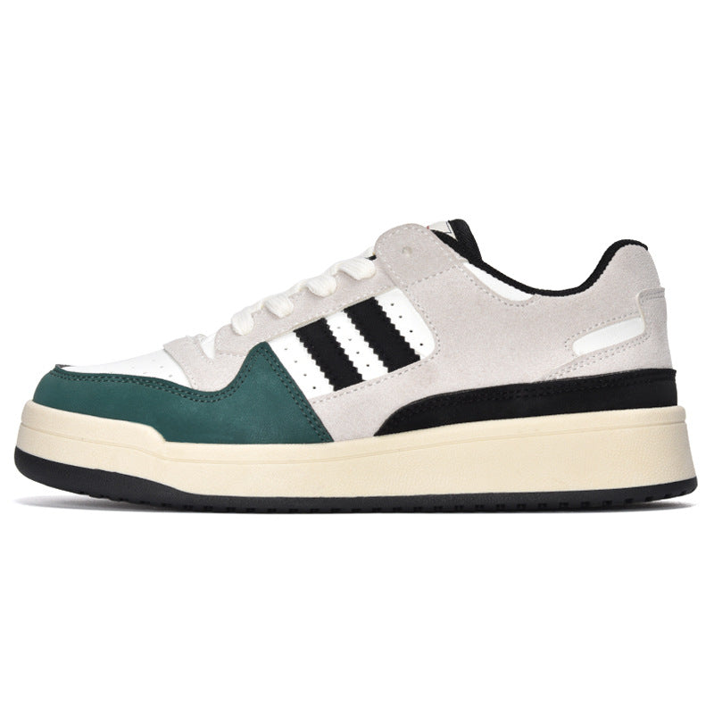 Modische Freizeitschuhe mit leichter Erhöhung