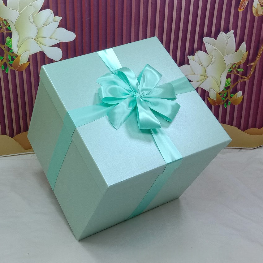 Geschenkverpackung aus Hartpapier – Bild 2 | LuxeStyle