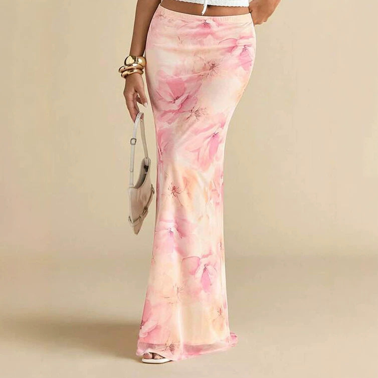 Gelbes Kleid mit Blumenmuster