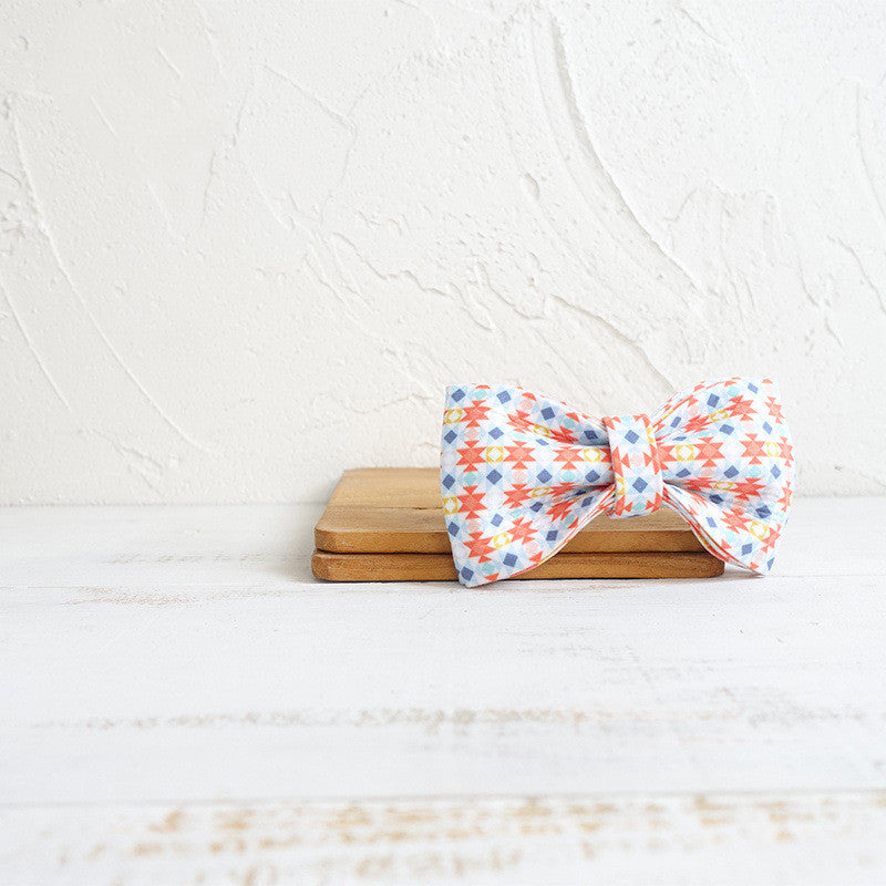 Hundehalsband mit Fliege – Bild 2 | LuxeStyle