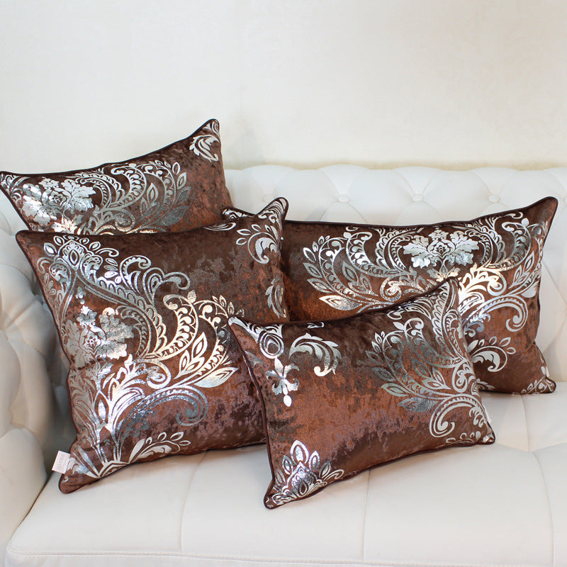 Samt-Kissenbezug mit Heiss-Silber-Muster – Bild 2 | LuxeStyle