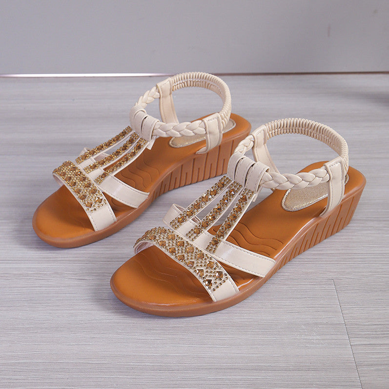 Keilabsatz-Sandalen mit Strass und Peep Toe – Bild 21 | LuxeStyle