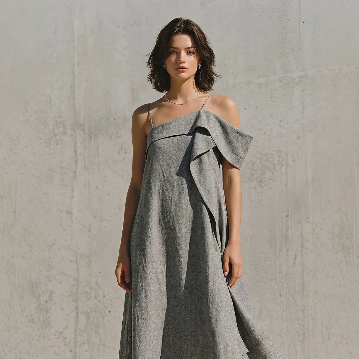Asymmetrisches Off-Shoulder Kleid mit unregelmässigem Saum – Bild 9 | LuxeStyle