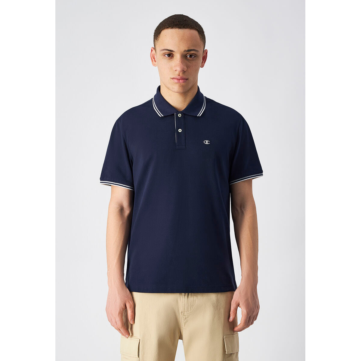 Polo Marineblau: Klassischer Stil, hoher Tragekomfort.