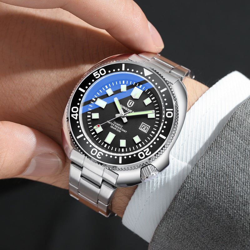 Quarz-Herrenuhr mit Edelstahlarmband – Bild 11 | LuxeStyle