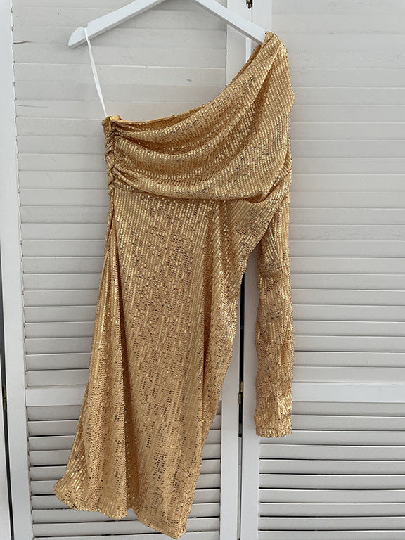 Pailletten-Pulloverkleid mit asymmetrischem Saum