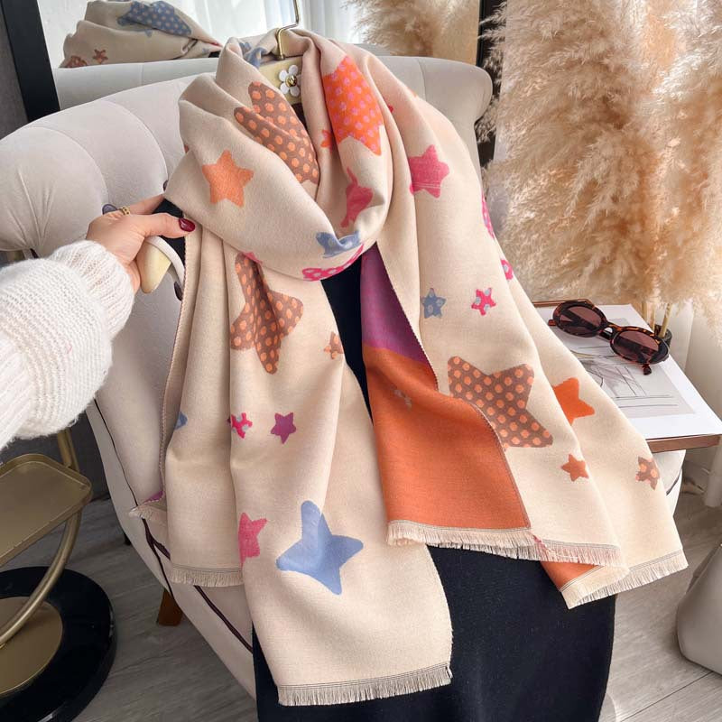 Doppelseitiger Schal mit Herzmuster – 185×65 cm – Bild 5 | LuxeStyle