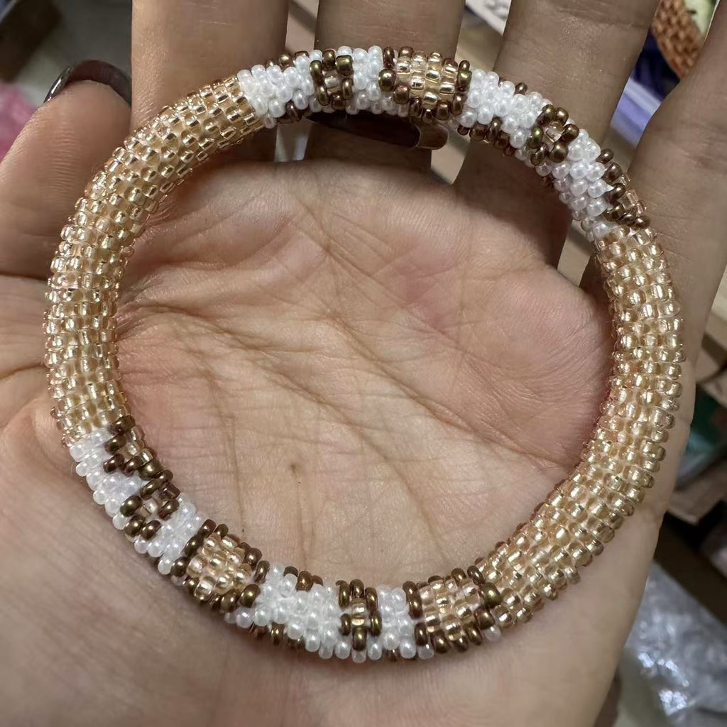 Handgewobenes Armband – Bild 2 | LuxeStyle
