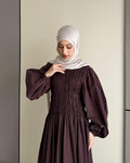 Plissiertes Maxikleid mit Laternenärmeln – Bild 1 | LuxeStyle